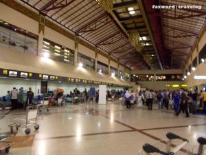 Check-in hall Juanda Airport | Doc: Fazword